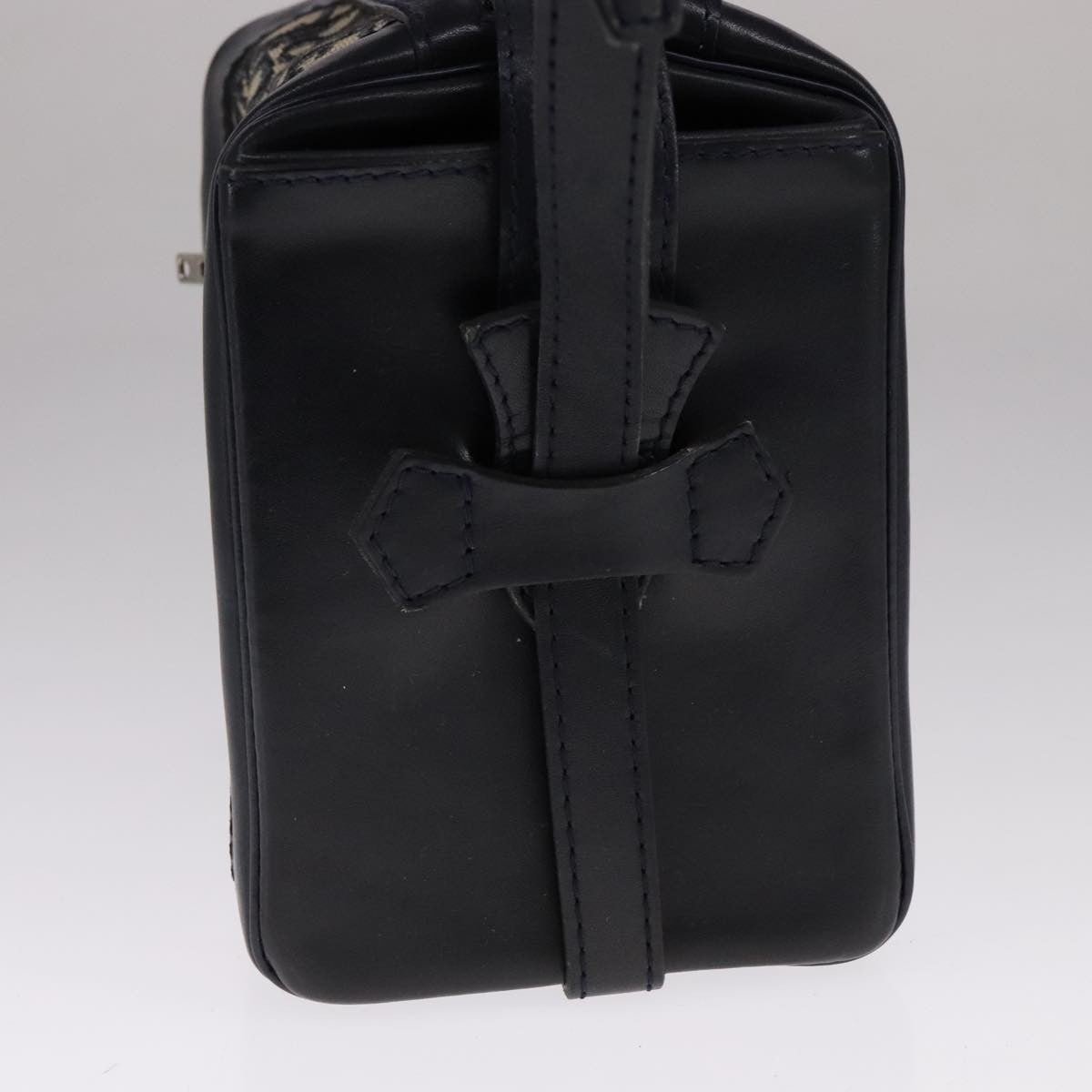 Christian Dior Vintage Zip Shoulder Bag - Brandsamsara