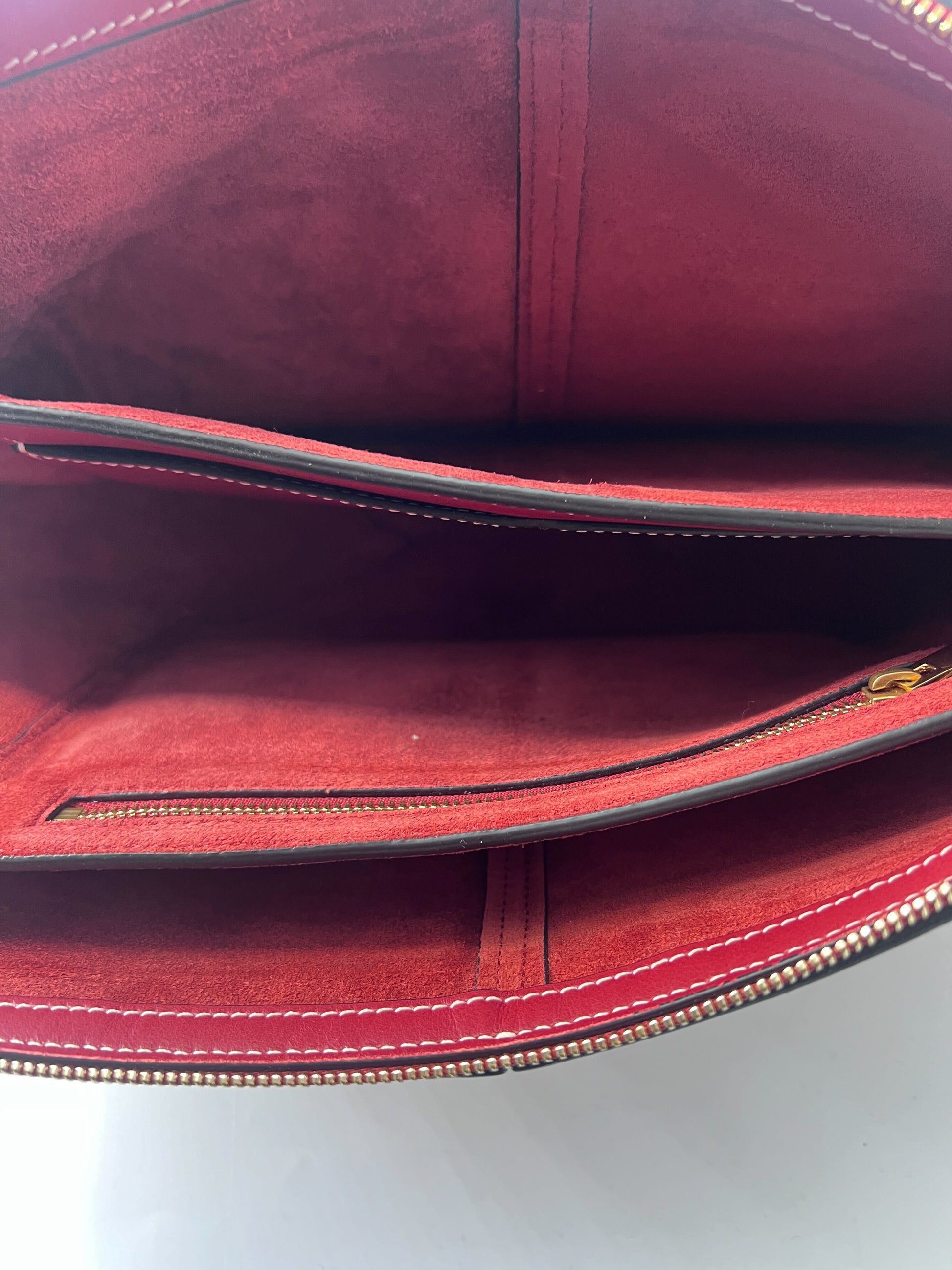Celine Tri-Fold Shoulder Bag Smooth Calfskin, BURGUNDY, LEATHER, Shoulder bag