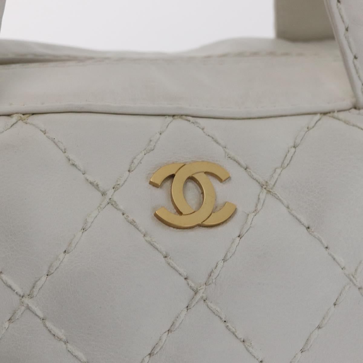 Chanel Vintage CC Zip Around Bowler Quilted Caviar, White, Leather, Handbag