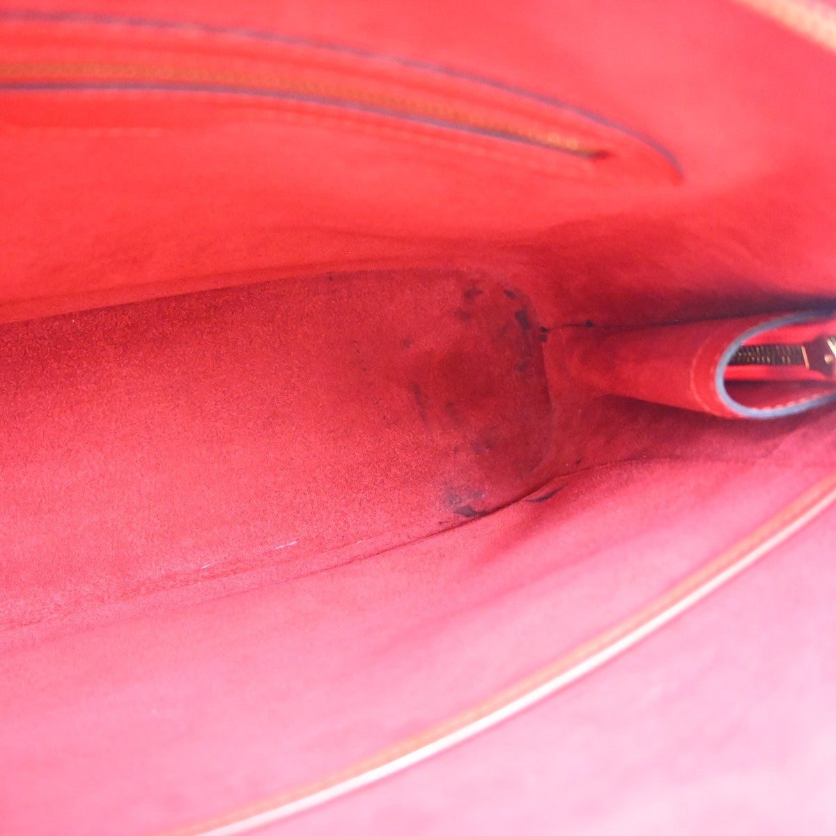 Louis Vuitton Lussac Epi Leather, Red, Leather, Handbag