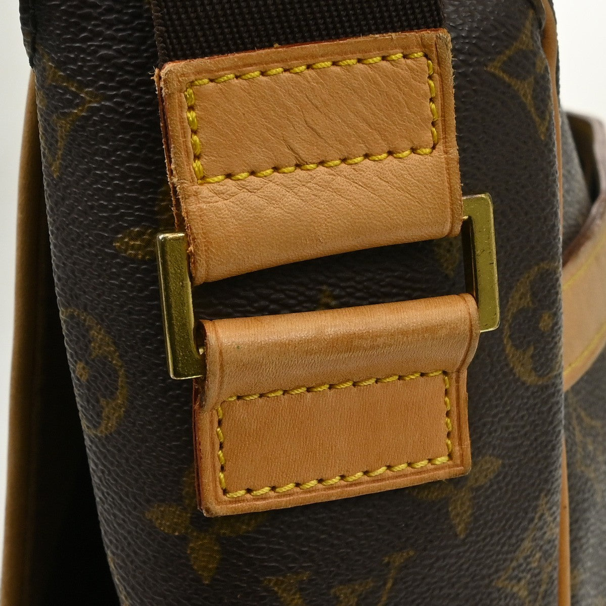 Louis Vuitton Abbesses Messenger Monogram Canvas, Brown, Canvas, Handbag