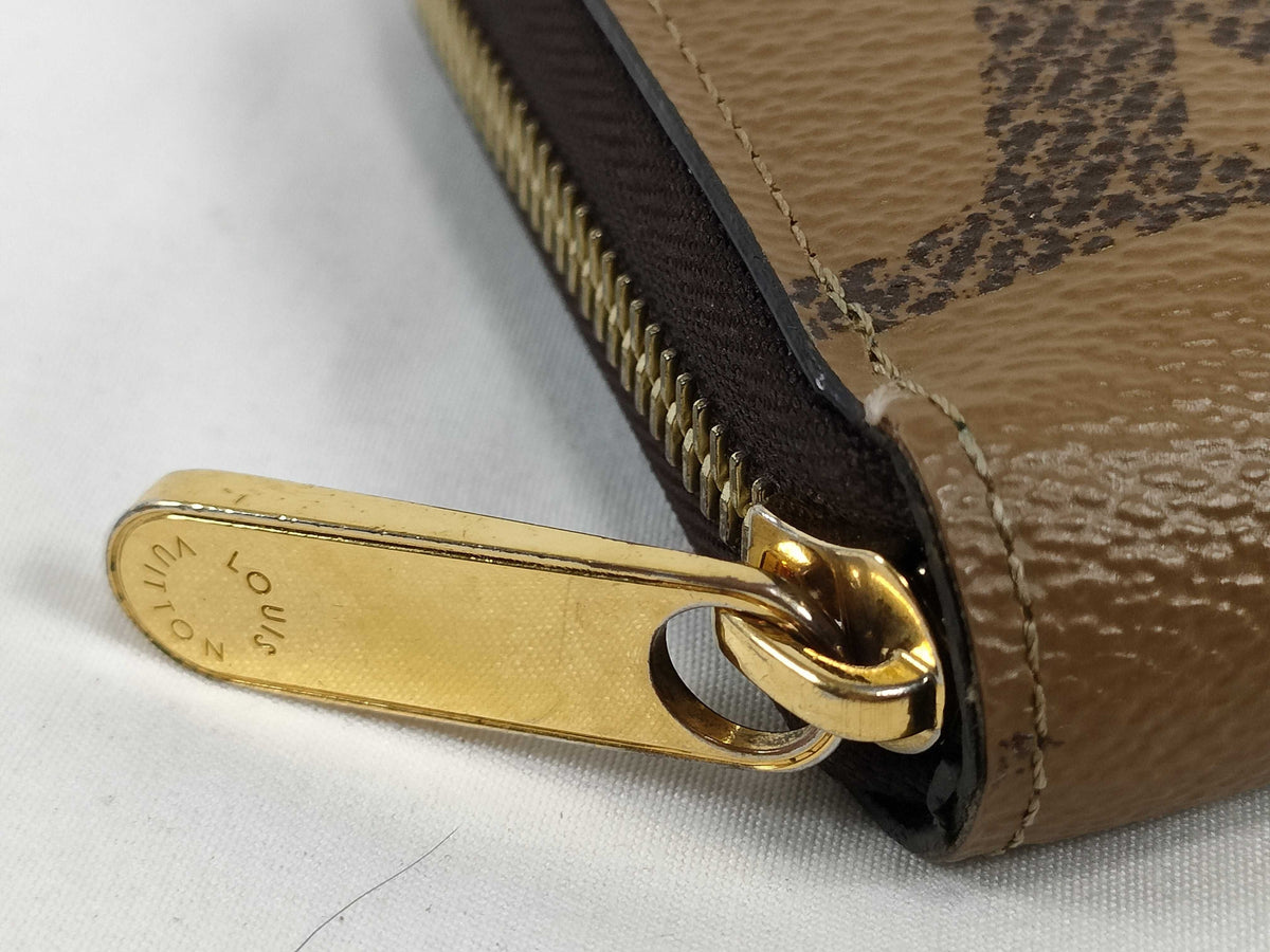Louis Vuitton Zippy Reverse Monogram Giant, Brown, Leather, Wallet