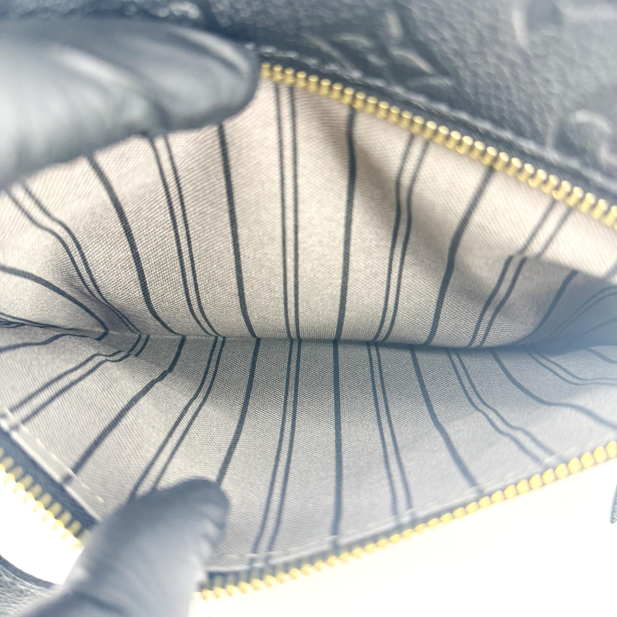 Louis Vuitton Pochette Metis Monogram Empreinte Leather, Black, Leather, Clutch