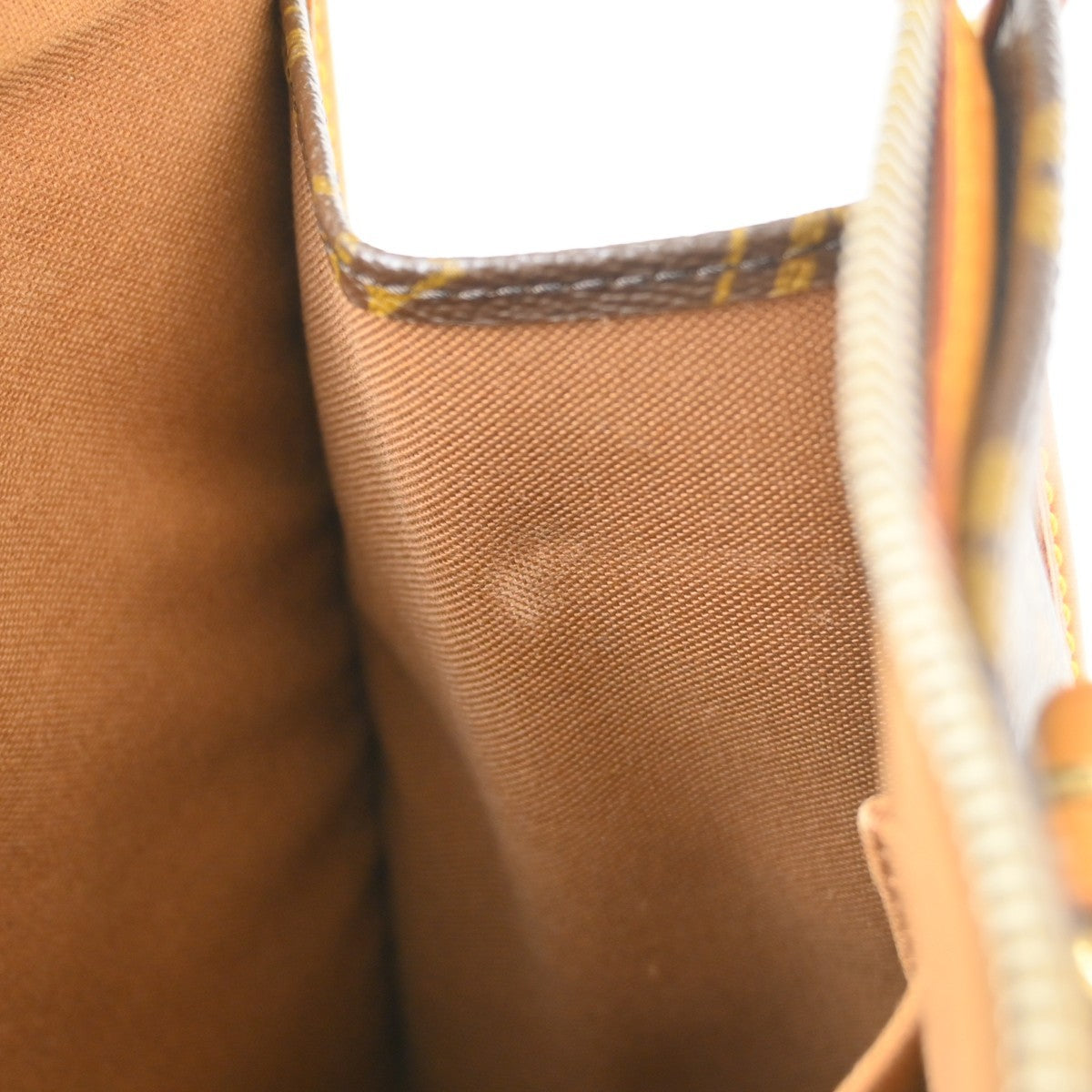 Louis Vuitton Popincourt Monogram Canvas, Brown, Canvas, Shoulder Bag