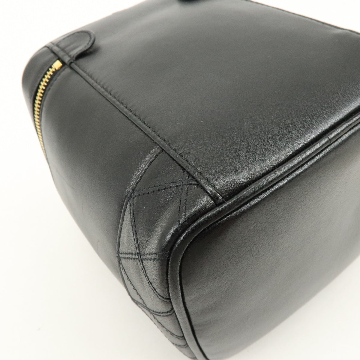 Chanel Vintage Cosmetic Case Lambskin, Black, Leather, Clutch