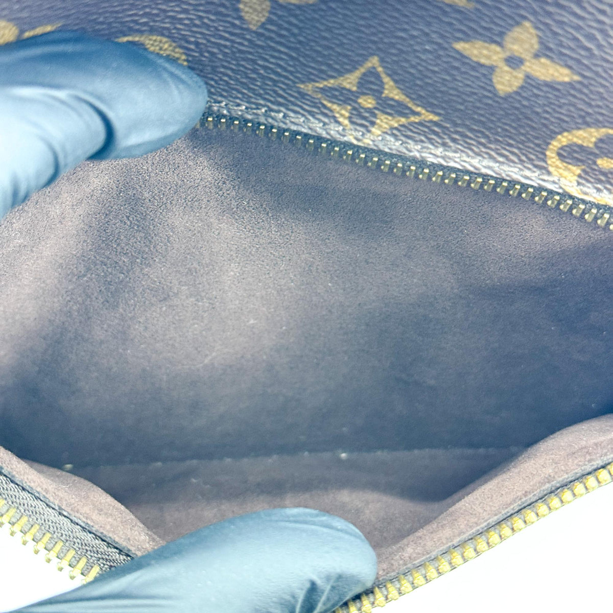 Louis Vuitton Pochette Metis Monogram Canvas, Brown, Canvas, Clutch
