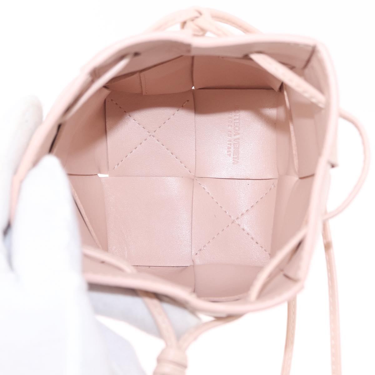 Bottega Veneta Cassette Bucket Maxi Intrecciato Leather, Pink, Leather, Handbag