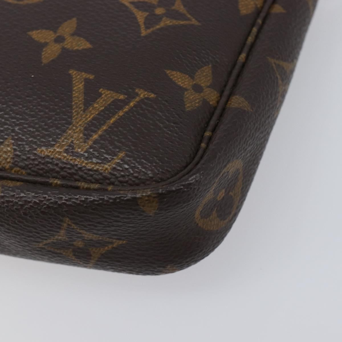 Louis Vuitton Pochette Accessoires Monogram Canvas, Multicolour, Canvas, Clutch
