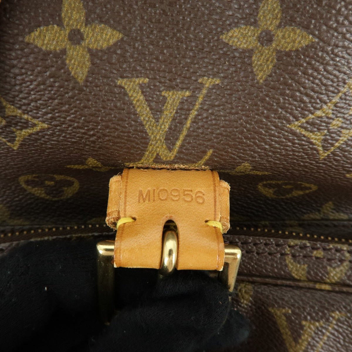 Louis Vuitton Vintage Montsouris Monogram Canvas, Brown, Canvas, Backpack