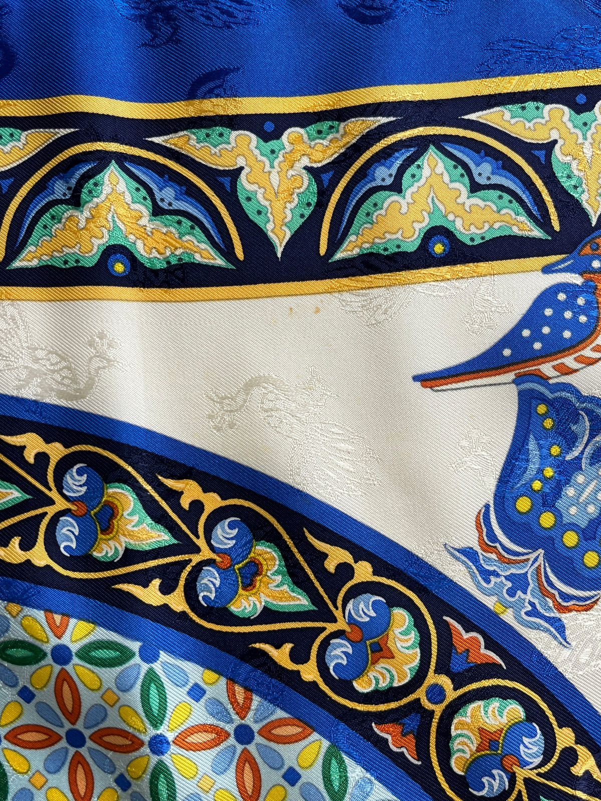 Hermes Carré 90 Silk multicolor, Multicolour, Silk, Scarf