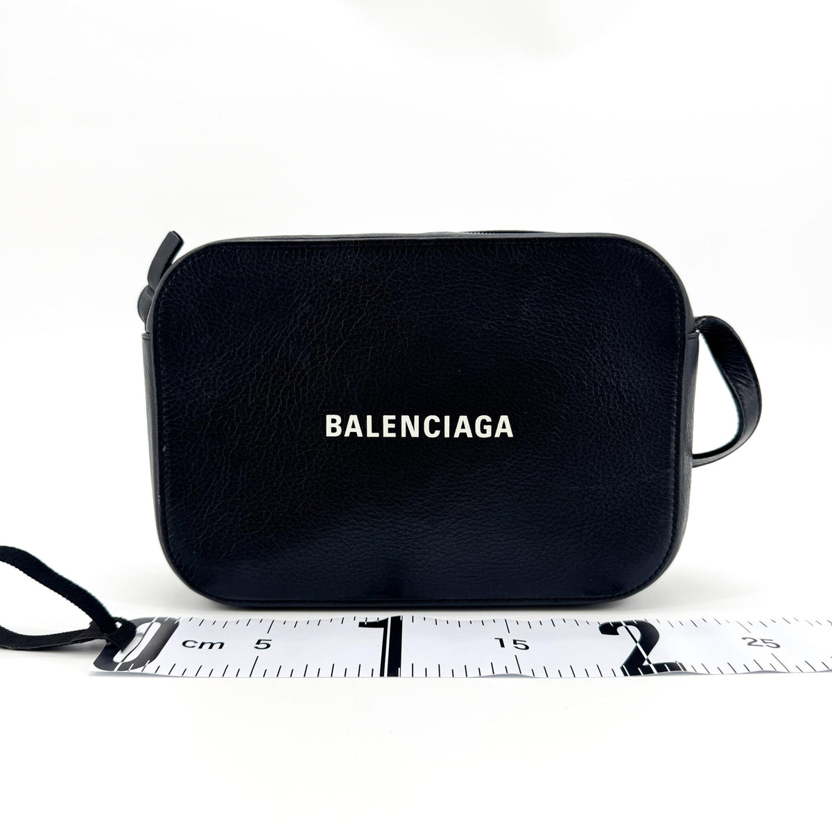 Balenciaga Everyday Camera Leather, Black, Leather, Handbag