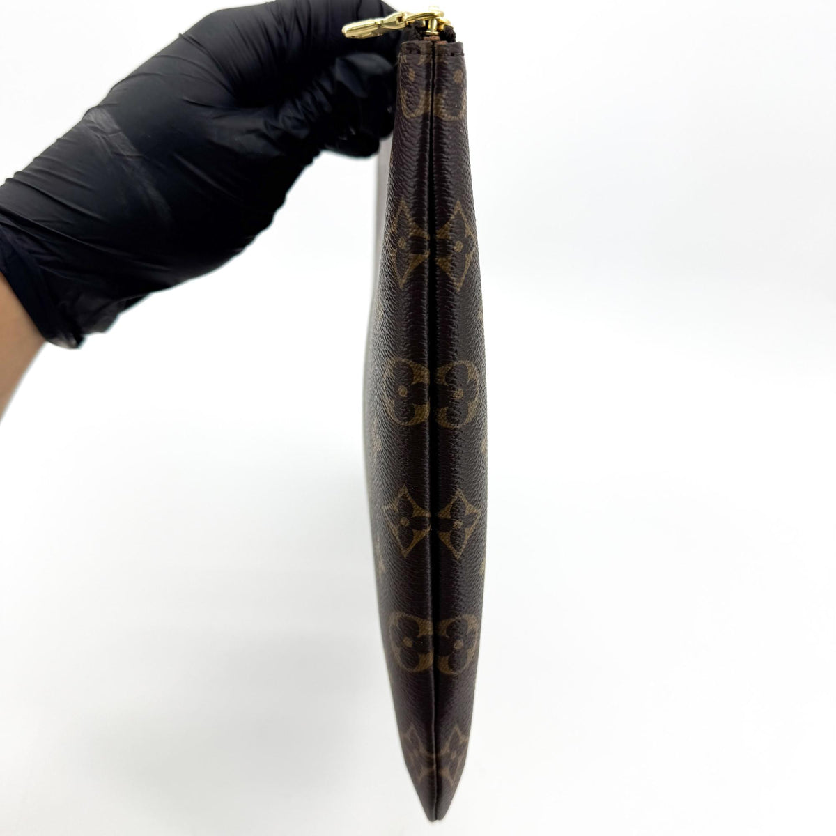 Louis Vuitton Etui Voyage Monogram Canvas, Brown, Canvas, Clutch