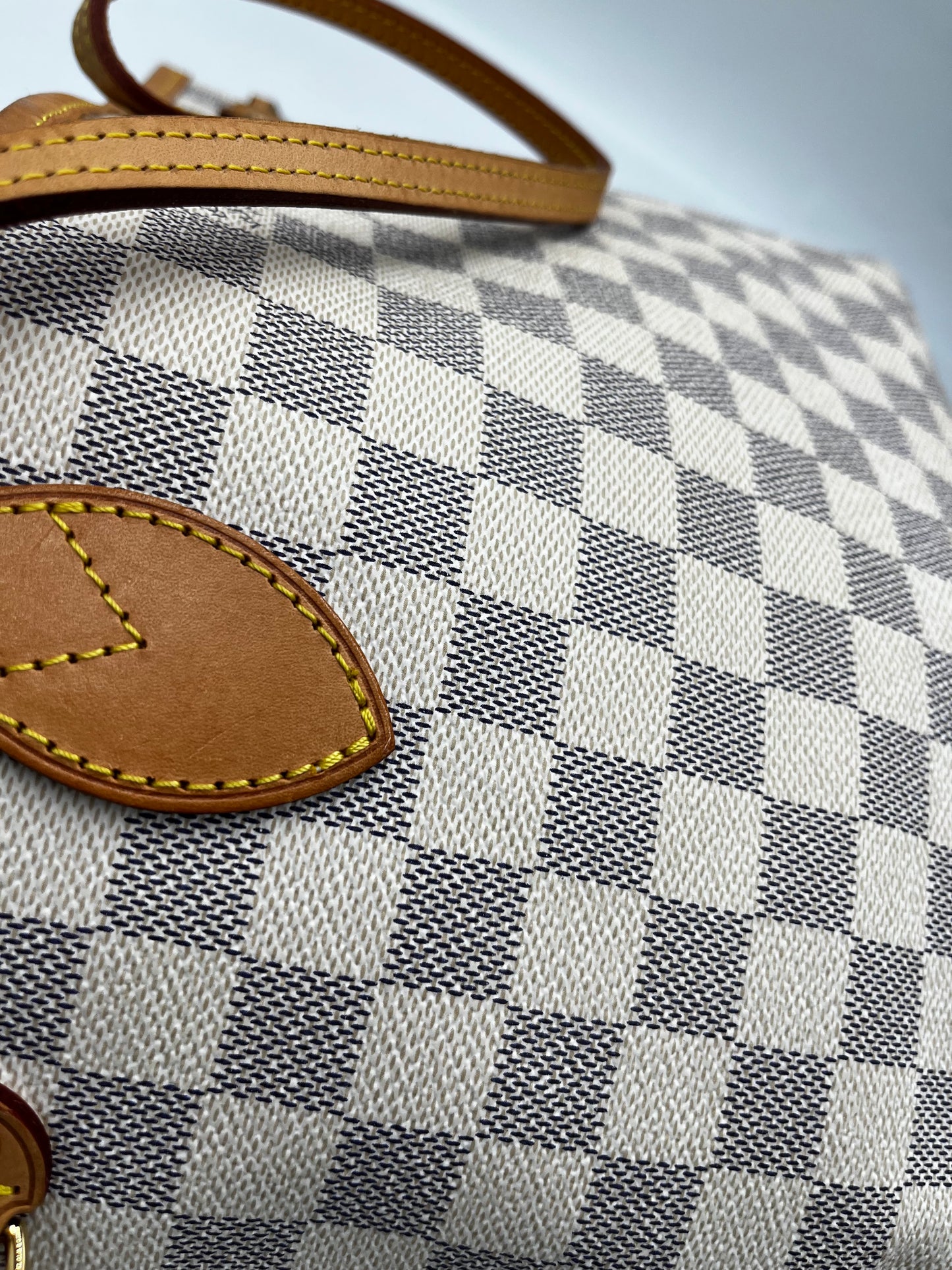 Louis Vuitton Neverfull Tote Damier, White, Canvas, Handbag