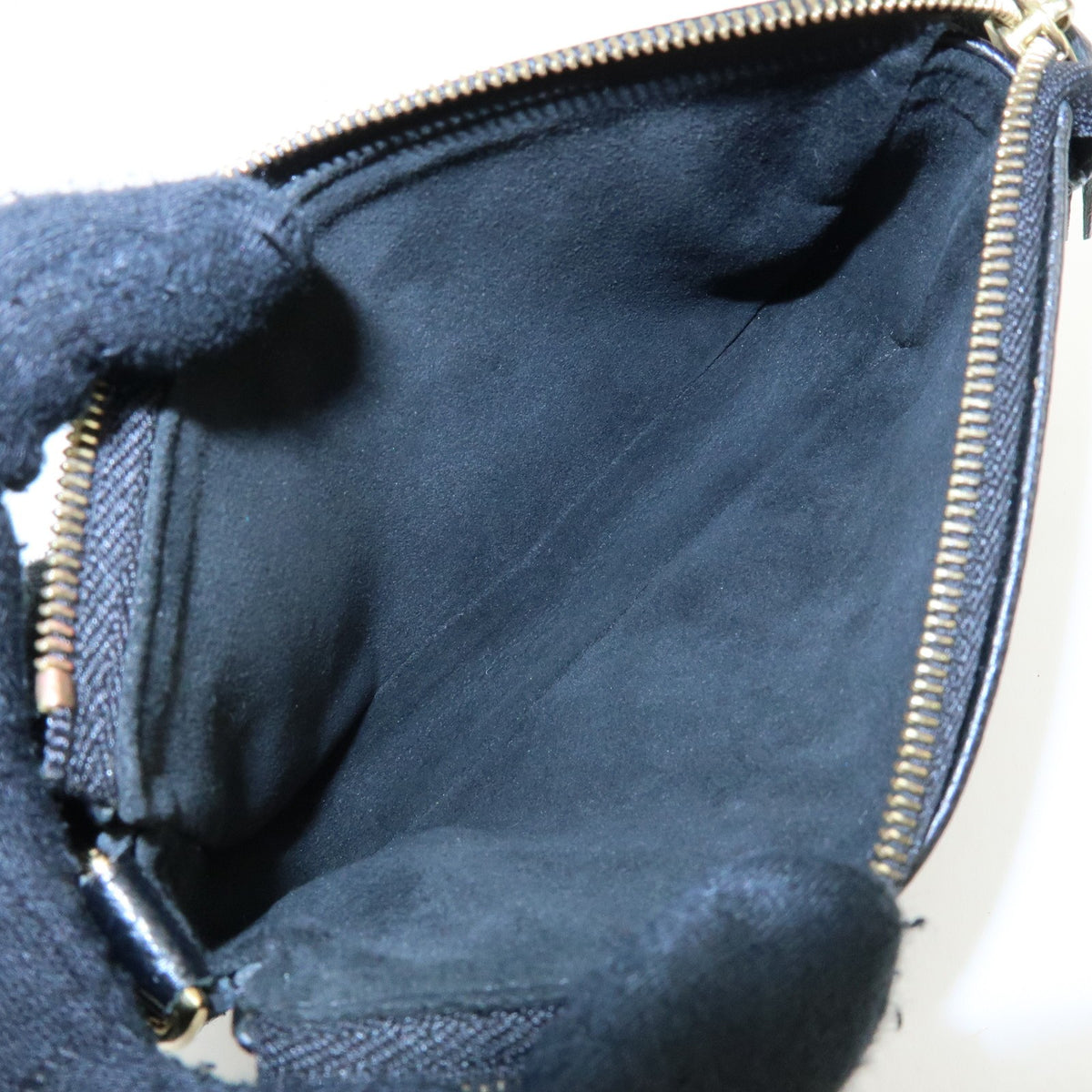 Louis Vuitton Pochette Accessoires Bicolor Monogram Empreinte Giant, Black, Leather, Clutch