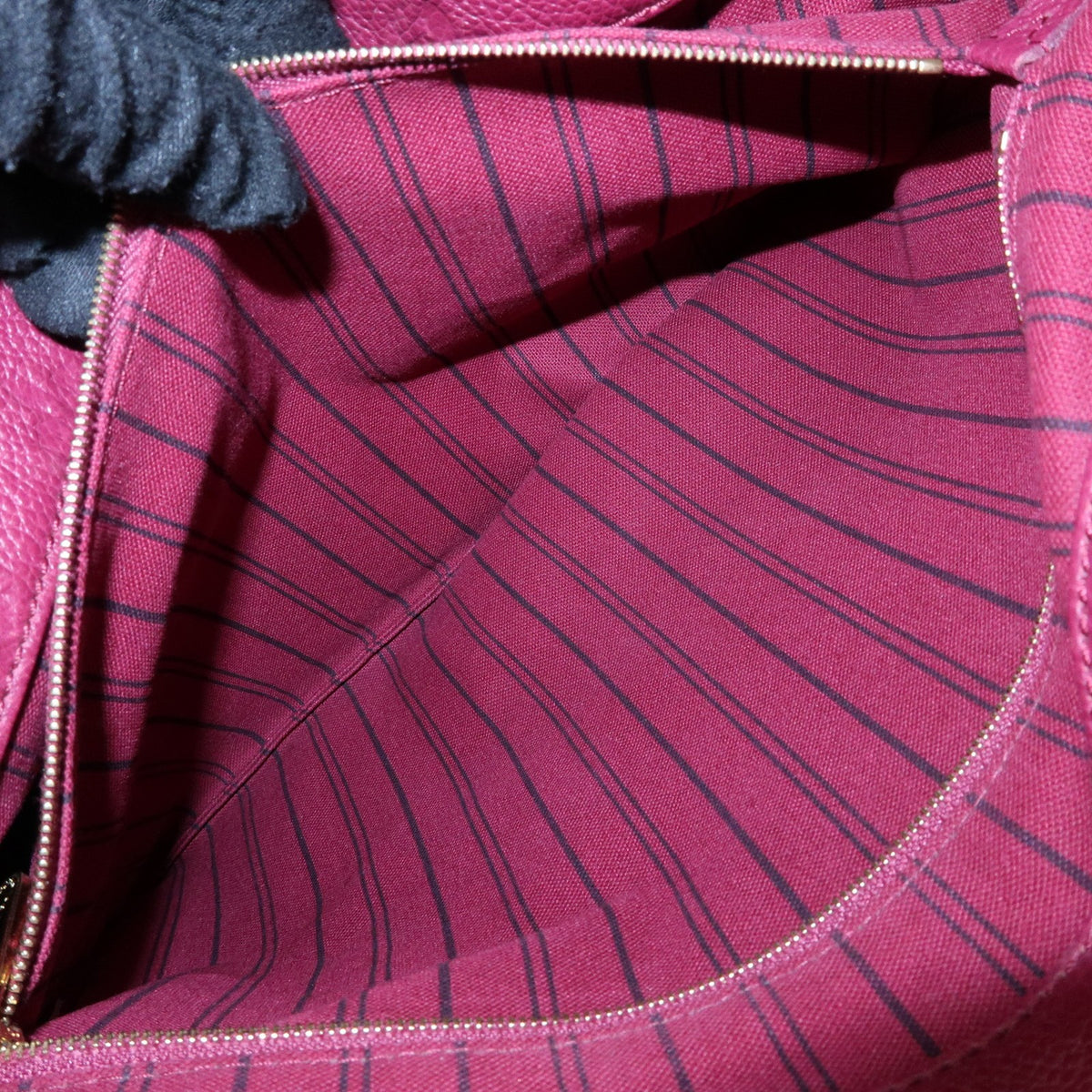 Louis Vuitton Artsy Monogram Empreinte Leather, Burgundy, Leather, Handbag