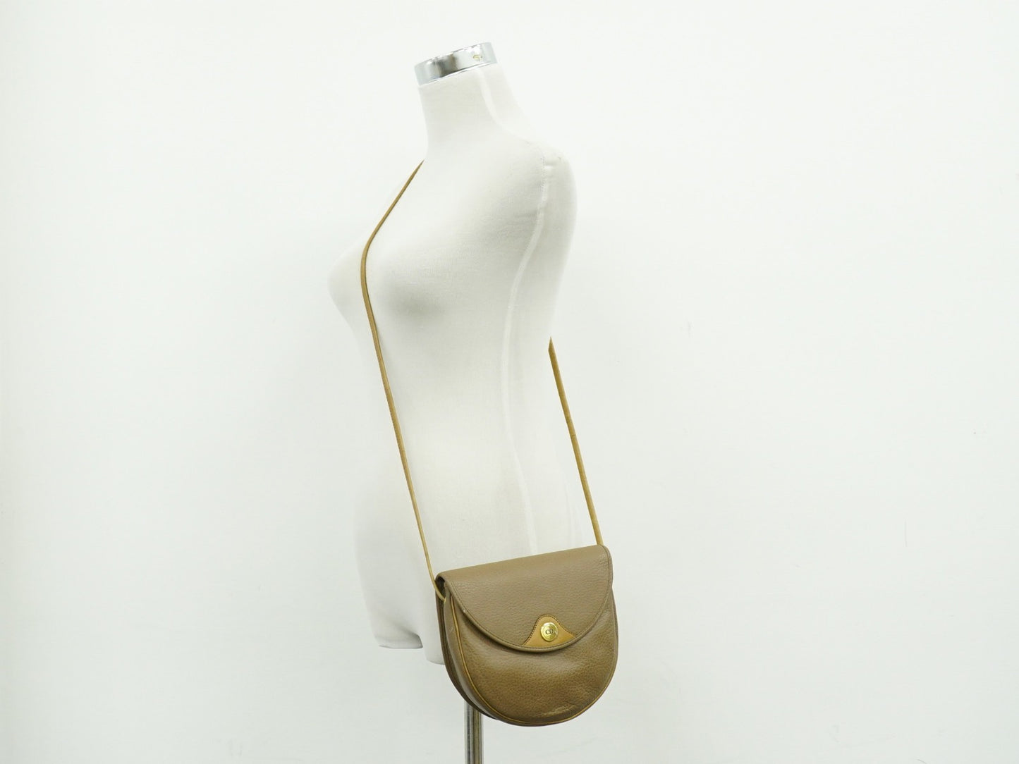 Christian Dior Vintage CD Flap Leather, Beige, Leather, Shoulder Bag