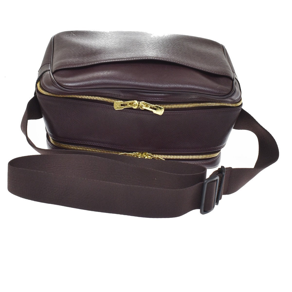 Louis Vuitton Reporter Taiga Leather, Purple, Leather, Shoulder Bag