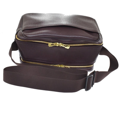 Louis Vuitton Reporter Taiga Leather, Purple, Leather, Shoulder Bag