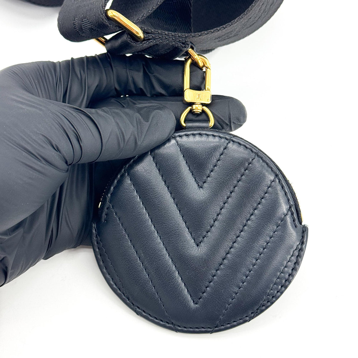 Louis Vuitton New Wave Multi Pochette Quilted Leather, Black, Leather, Clutch