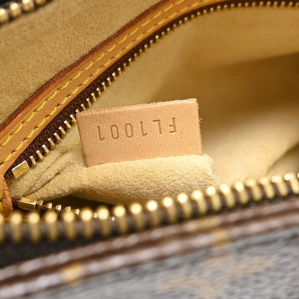 Louis Vuitton Looping Monogram Canvas, Brown, Canvas, Handbag