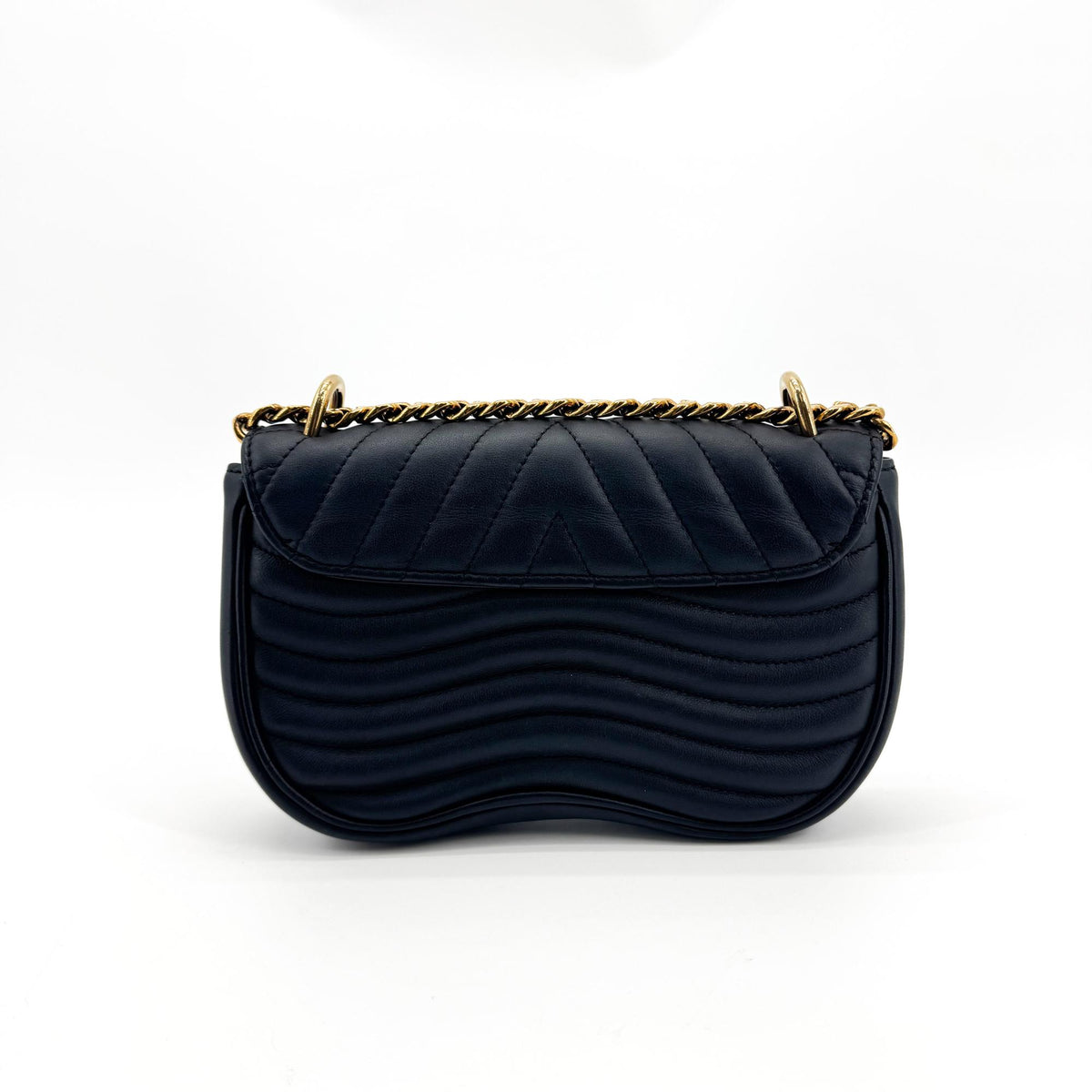 Louis Vuitton New Wave Chain Quilted Leather, Black, Leather, Handbag