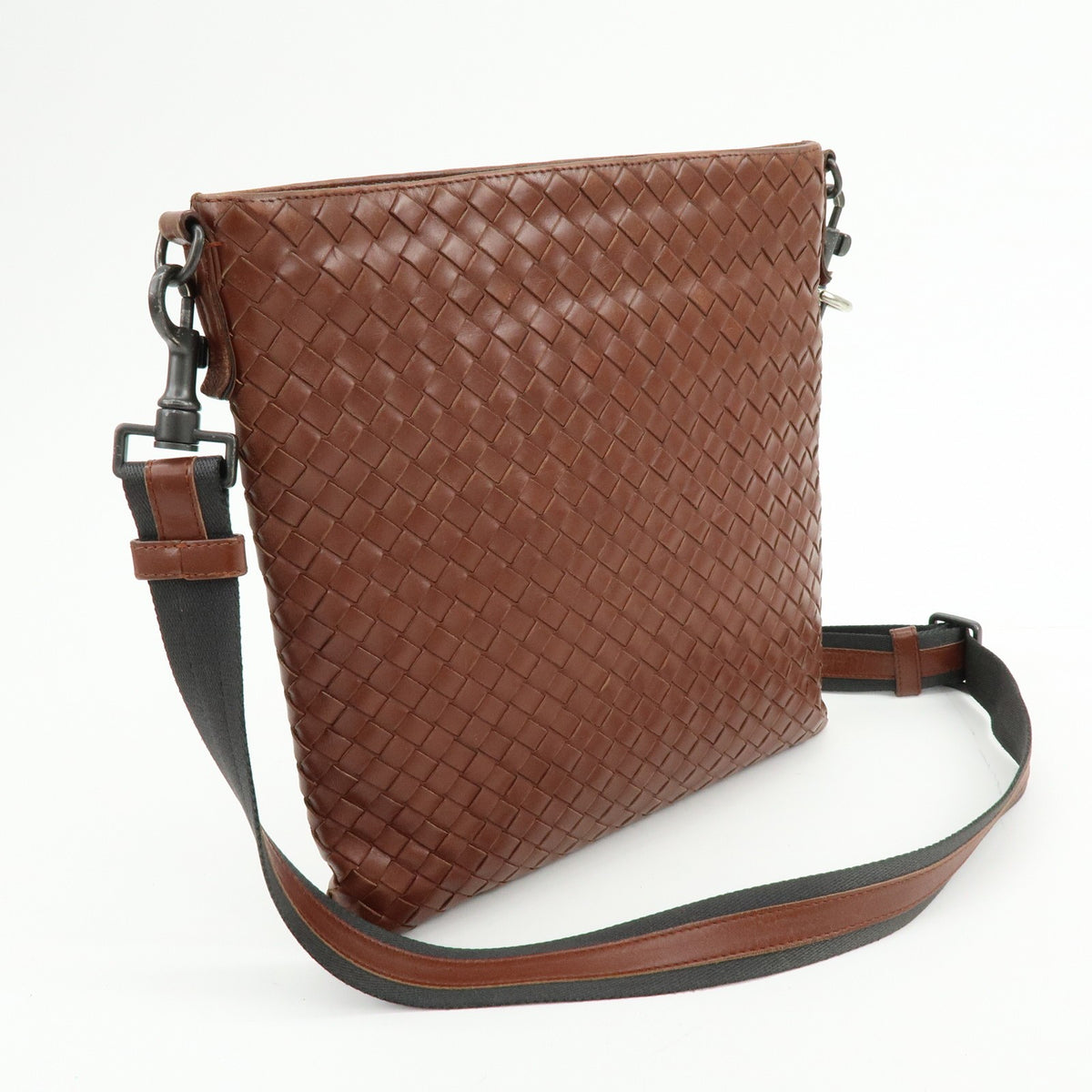 Bottega Veneta Flat Messenger Intrecciato Nappa, Brown, Leather, Handbag