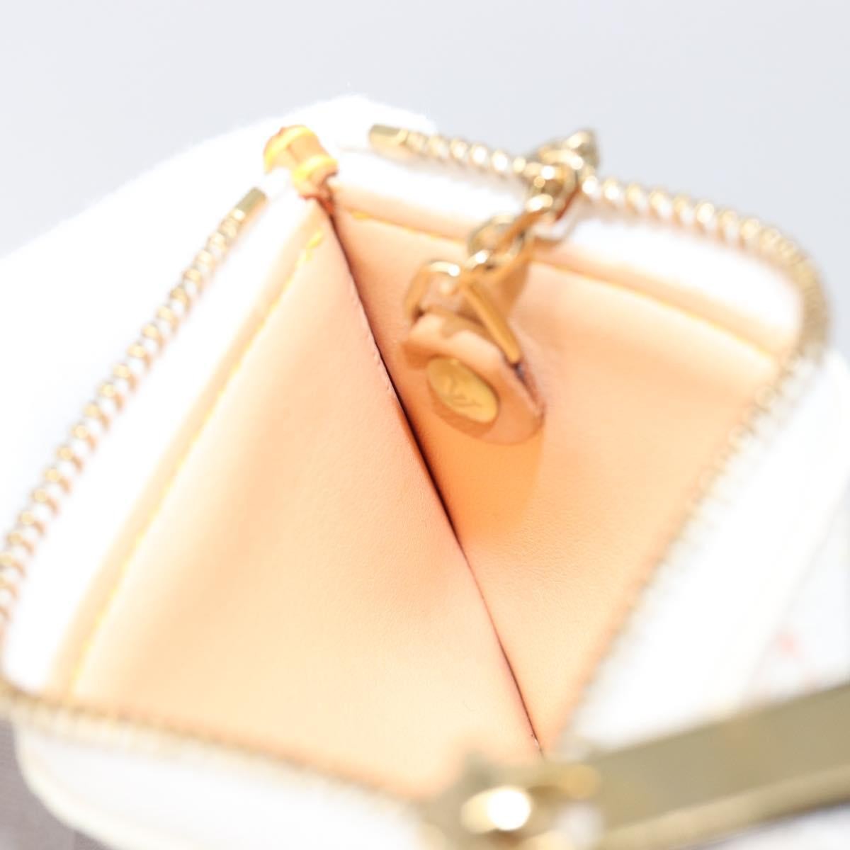 Louis Vuitton Pochette Clés Monogram Canvas, White, Canvas, Wallet