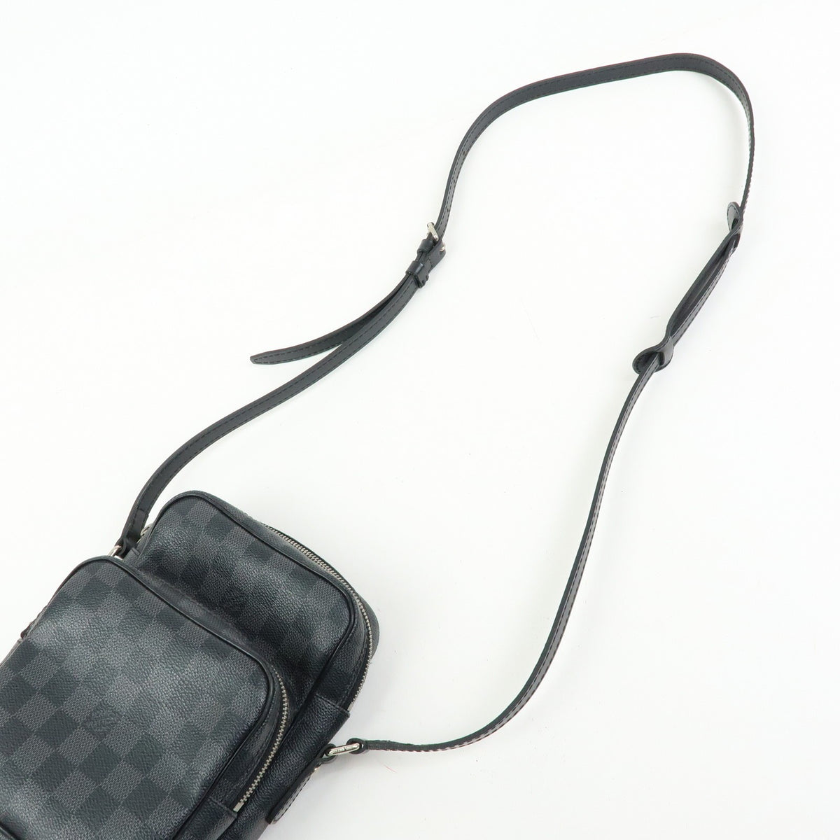 Louis Vuitton Rem Damier Graphite, Black, Canvas, Handbag