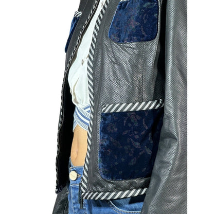 Emporio Armani Leather Jacket - Brandsamsara