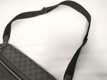 Louis Vuitton Daniel Messenger Damier Graphite, Black, Canvas, Shoulder Bag