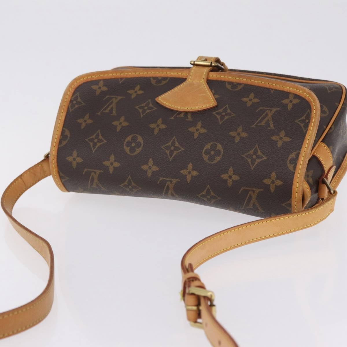 Louis Vuitton Sologne Monogram Canvas, Brown, Canvas, Handbag