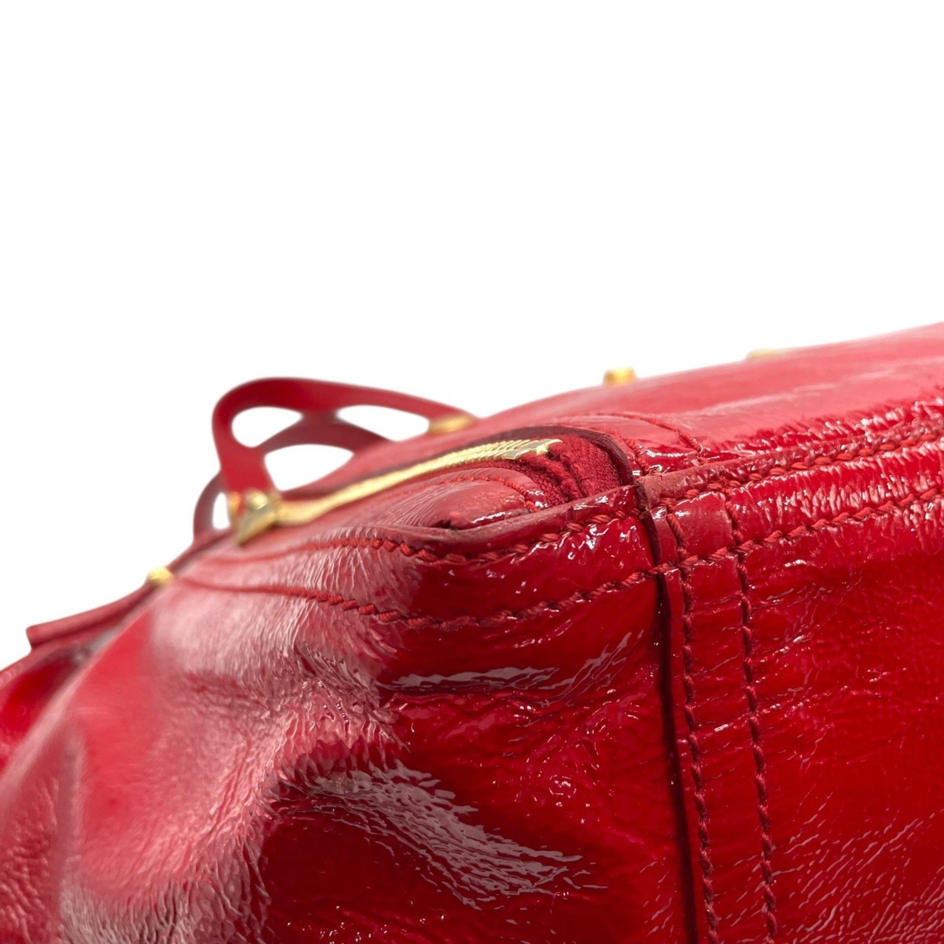 Saint Laurent Downtown Handbag Patent, RED, LEATHER, Handbag