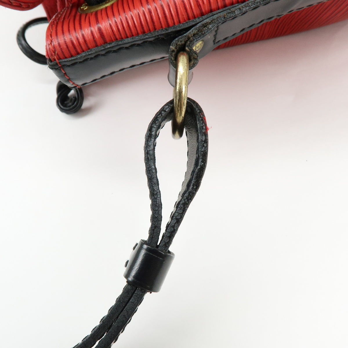 Louis Vuitton Bicolor Petit Noe Epi Leather, Red, Leather, Handbag