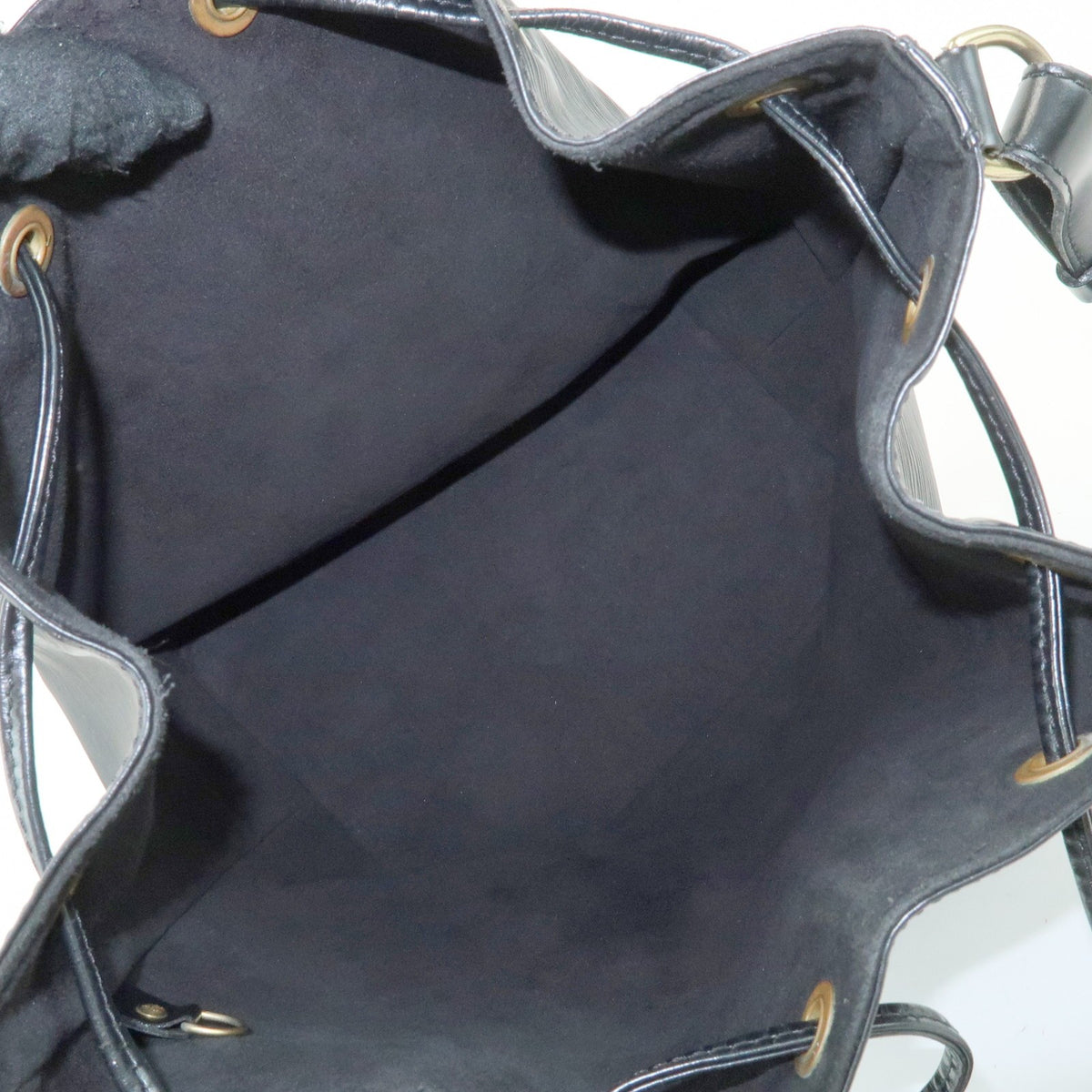 Louis Vuitton Petit Noe Epi Leather, Black, Leather, Handbag