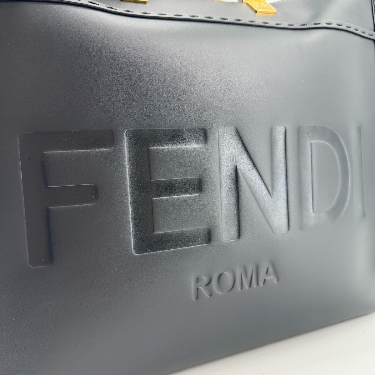 Fendi Sunshine Shopper Leather, Black, Leather, Tote Bag