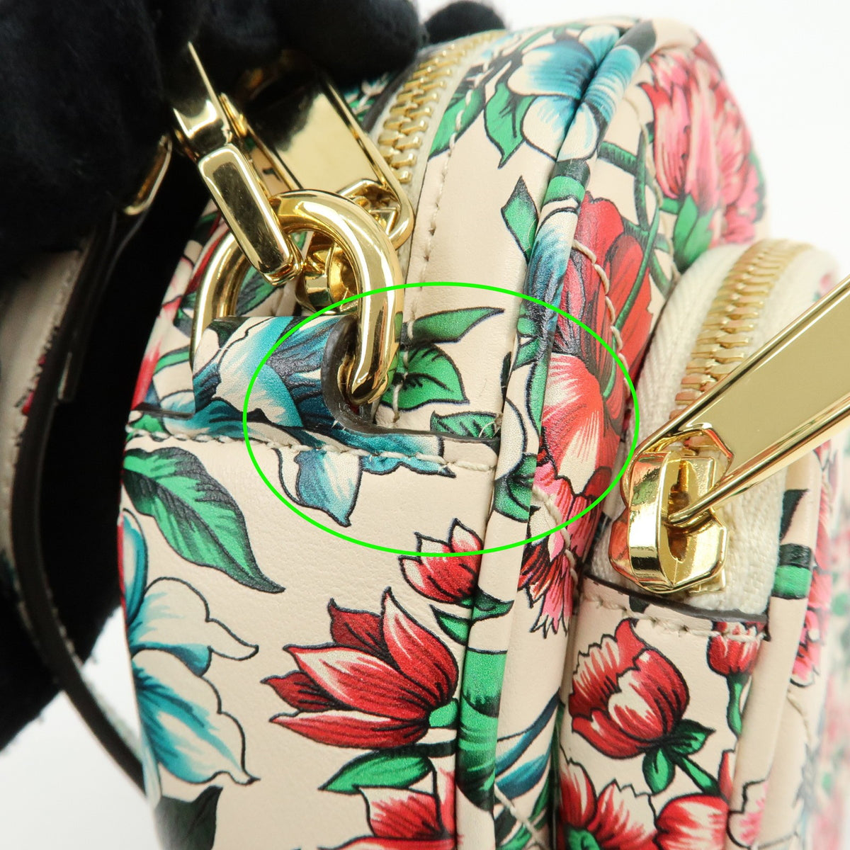 Gucci Interlocking G Heart Diagonal Quilted Leather, Multicolour, Leather, Shoulder Bag