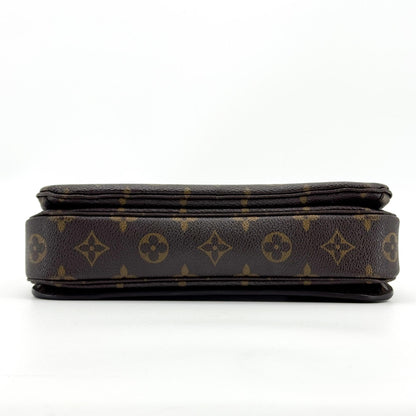 Louis Vuitton Pochette Metis Monogram Canvas, Brown, Canvas, Clutch