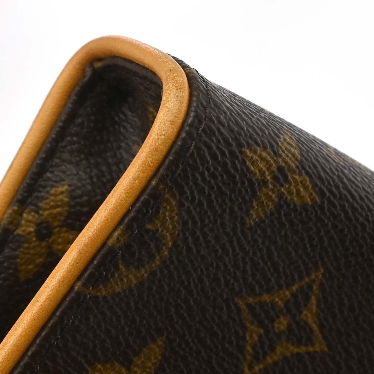 Louis Vuitton Florentine Pochette Canvas, Brown, Canvas, Clutch