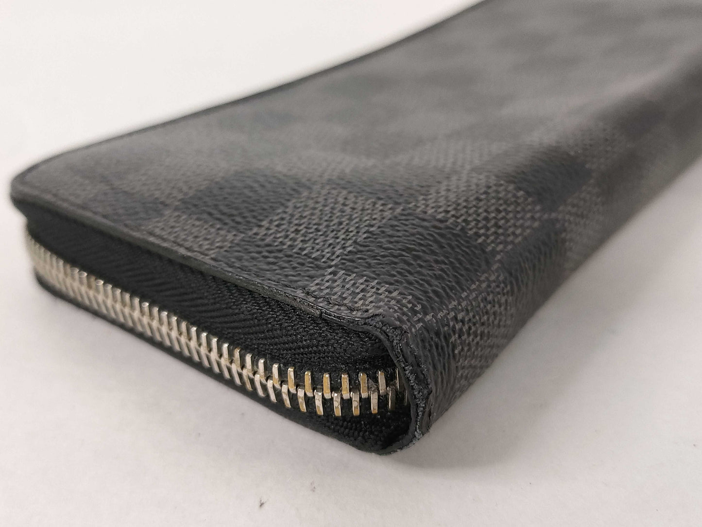 Louis Vuitton Zippy Organizer Damier Graphite, Black, Leather, Wallet
