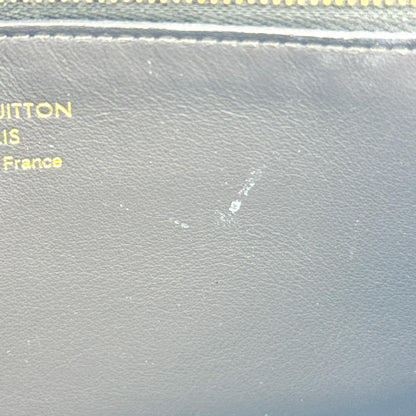 Louis Vuitton Louise Clutch Leather, Beige, Leather, Clutch