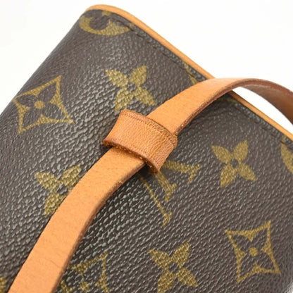 Louis Vuitton Florentine Waist Monogram Canvas, Brown, Canvas, Clutch