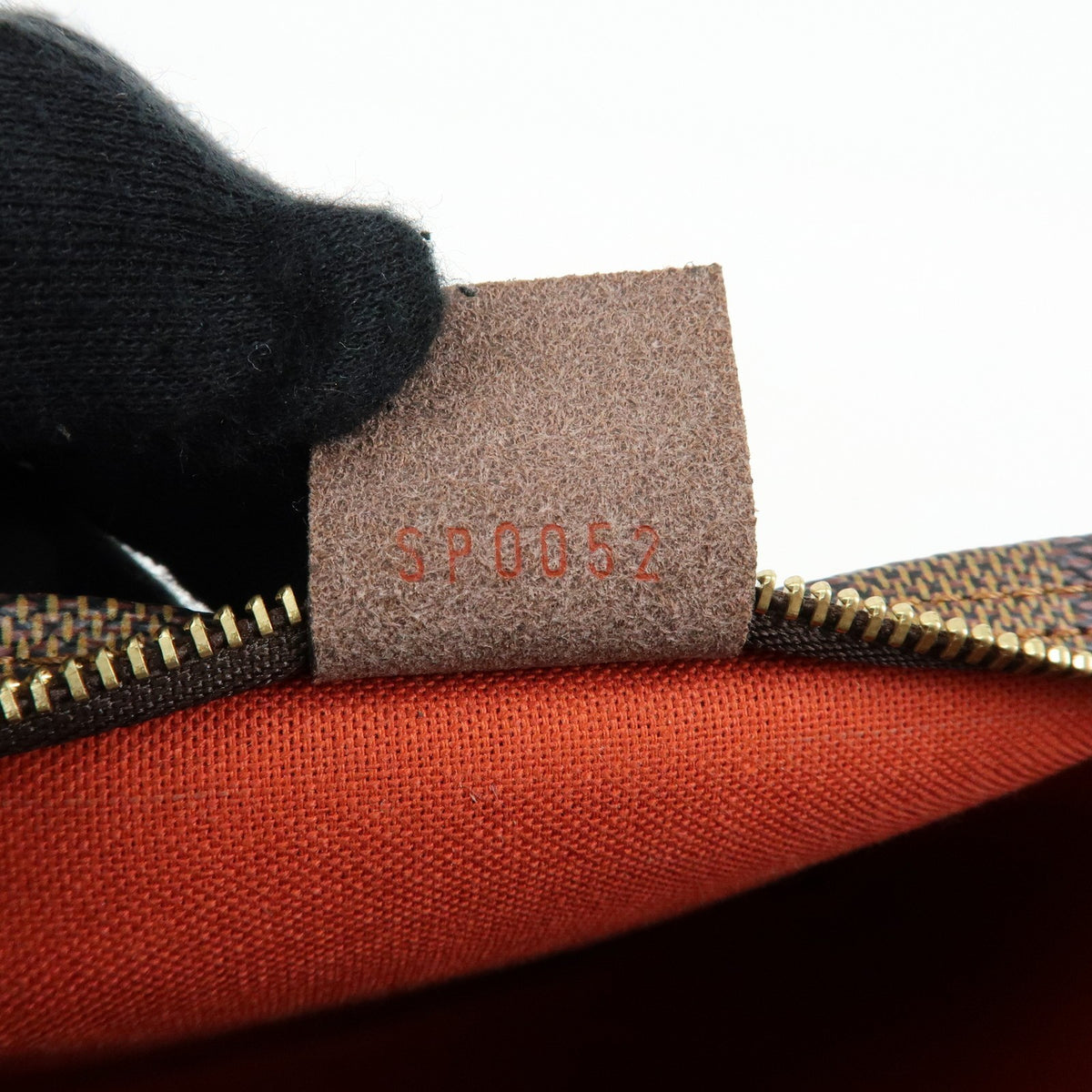 Louis Vuitton Trousse Make Up Damier, Brown, Canvas, Clutch