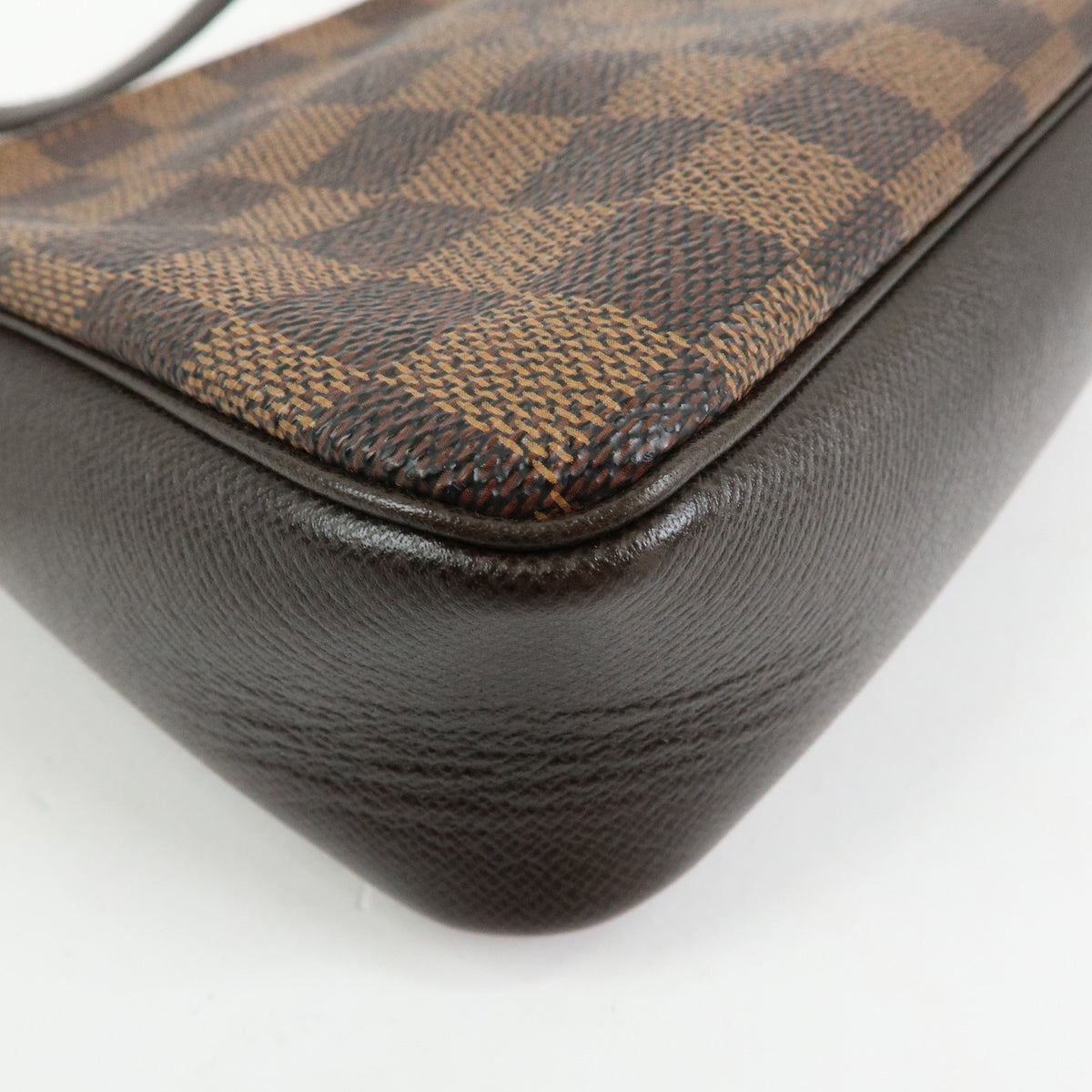 Louis Vuitton Trousse Make Up Damier, Brown, Canvas, Clutch