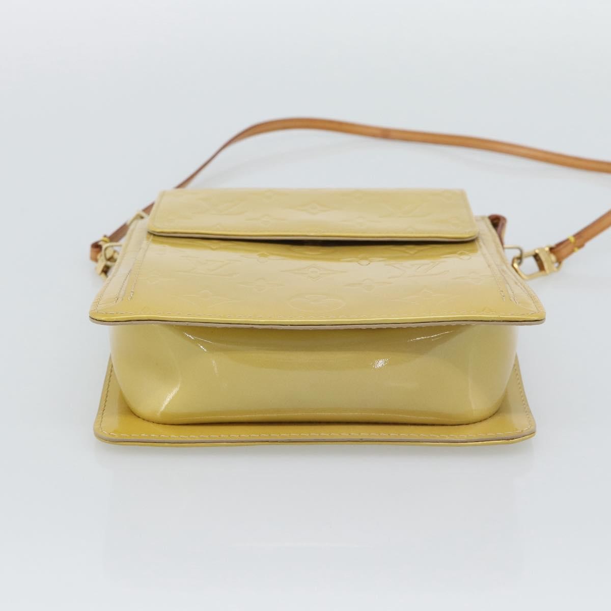 Louis Vuitton Mott Monogram Vernis, Beige, Patent Leather, Clutch
