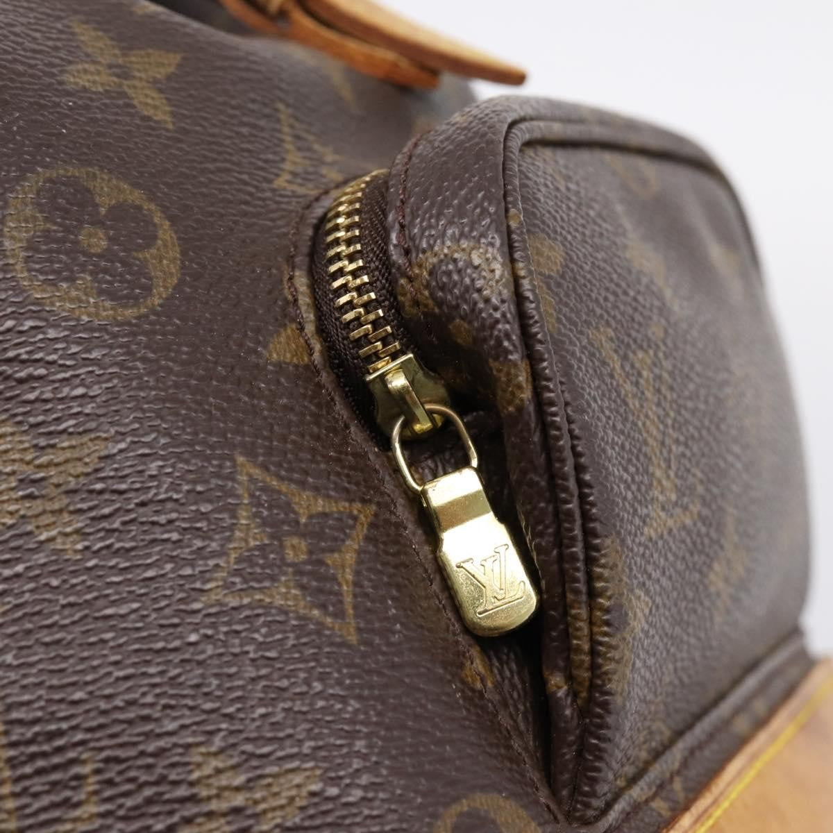 Louis Vuitton Vintage Montsouris Monogram Canvas, Brown, Canvas, Backpack