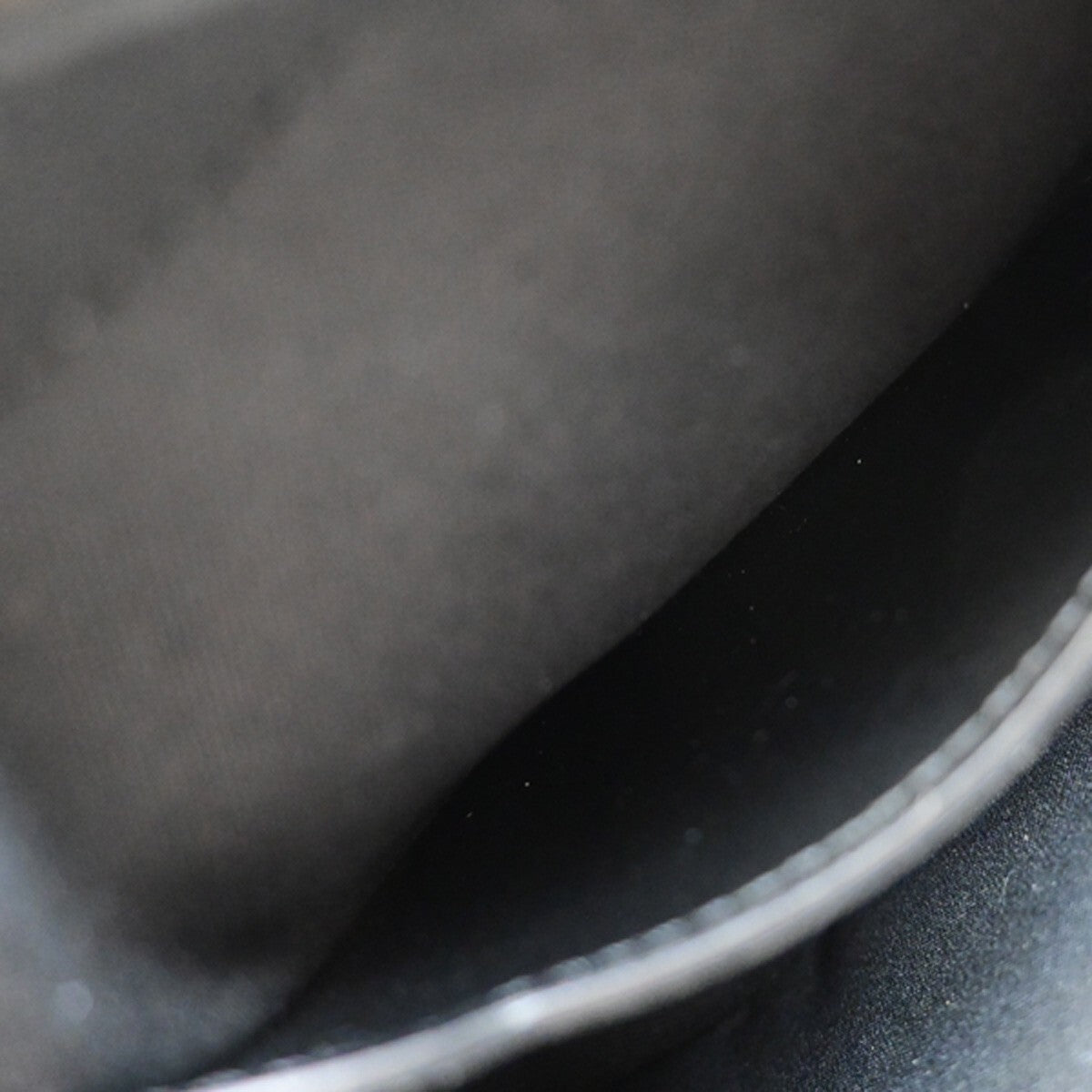 Fendi Camera Bag - Brandsamsara