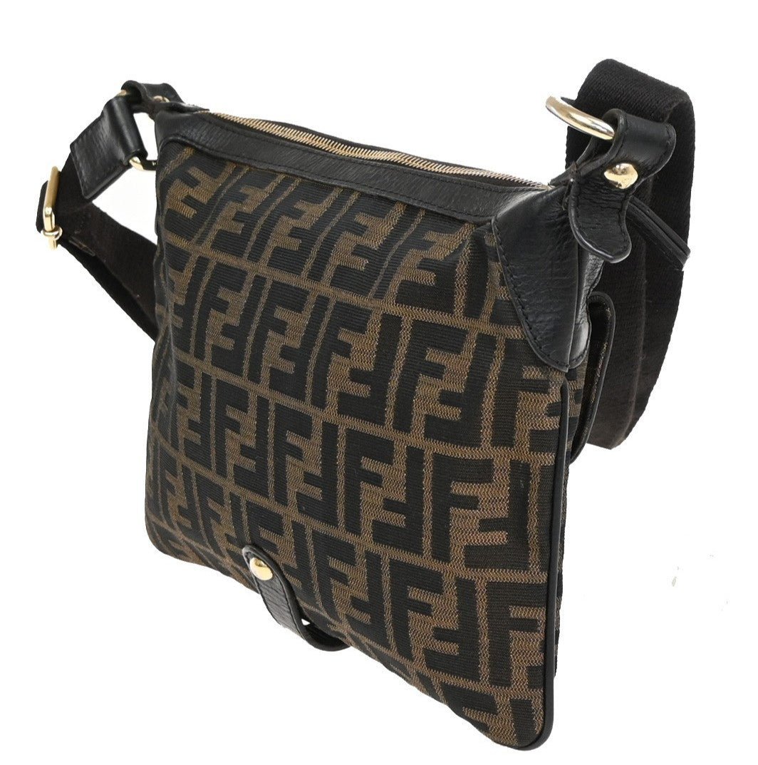 Fendi Chef Zip Crossbody Bag - Brandsamsara
