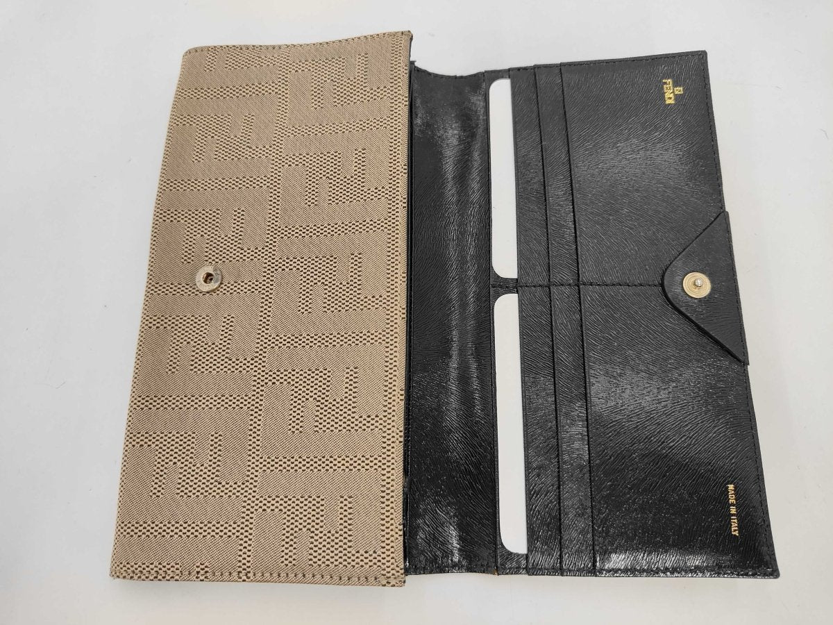 Fendi Logo Continental - Brandsamsara