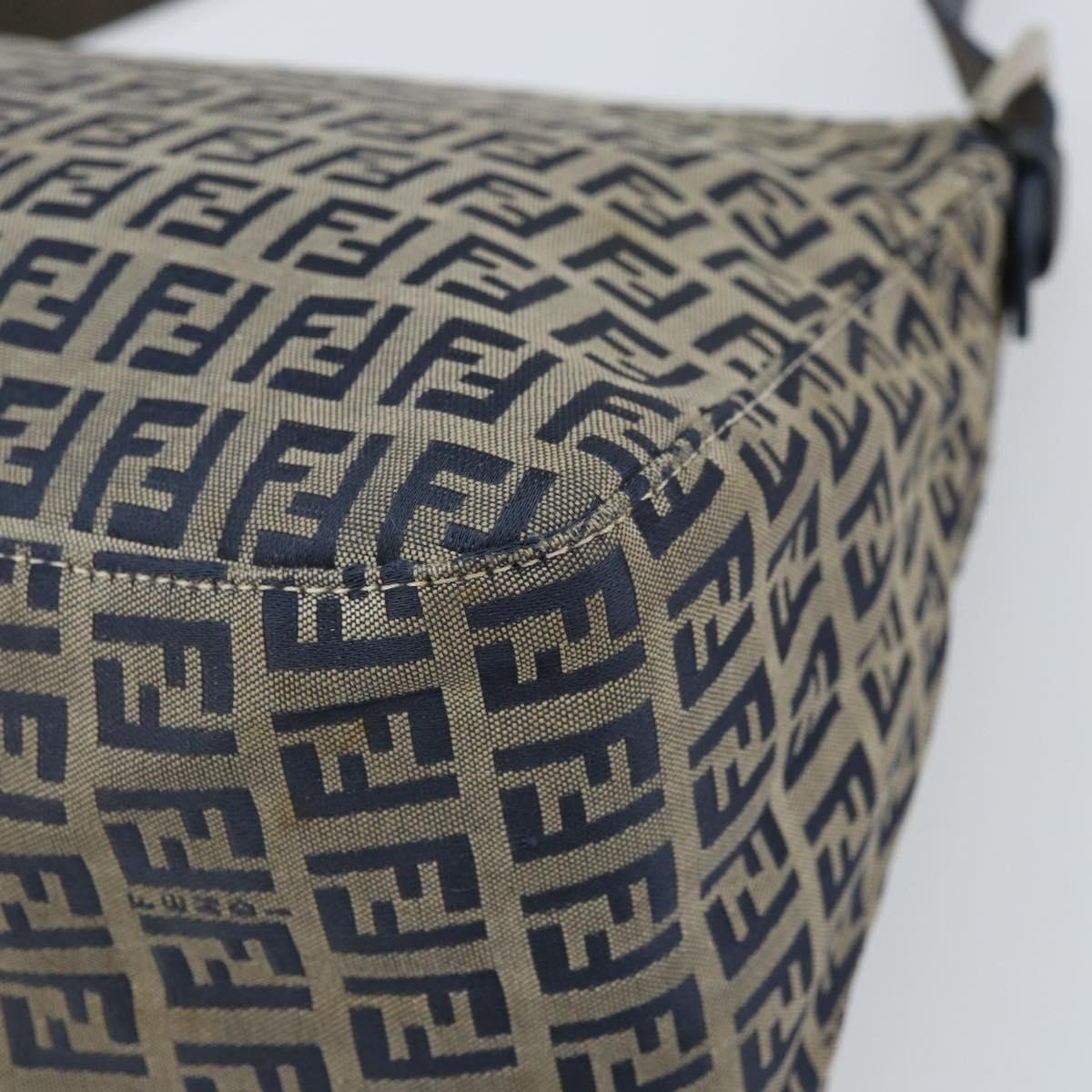 Fendi Mamma Baguette - Brandsamsara