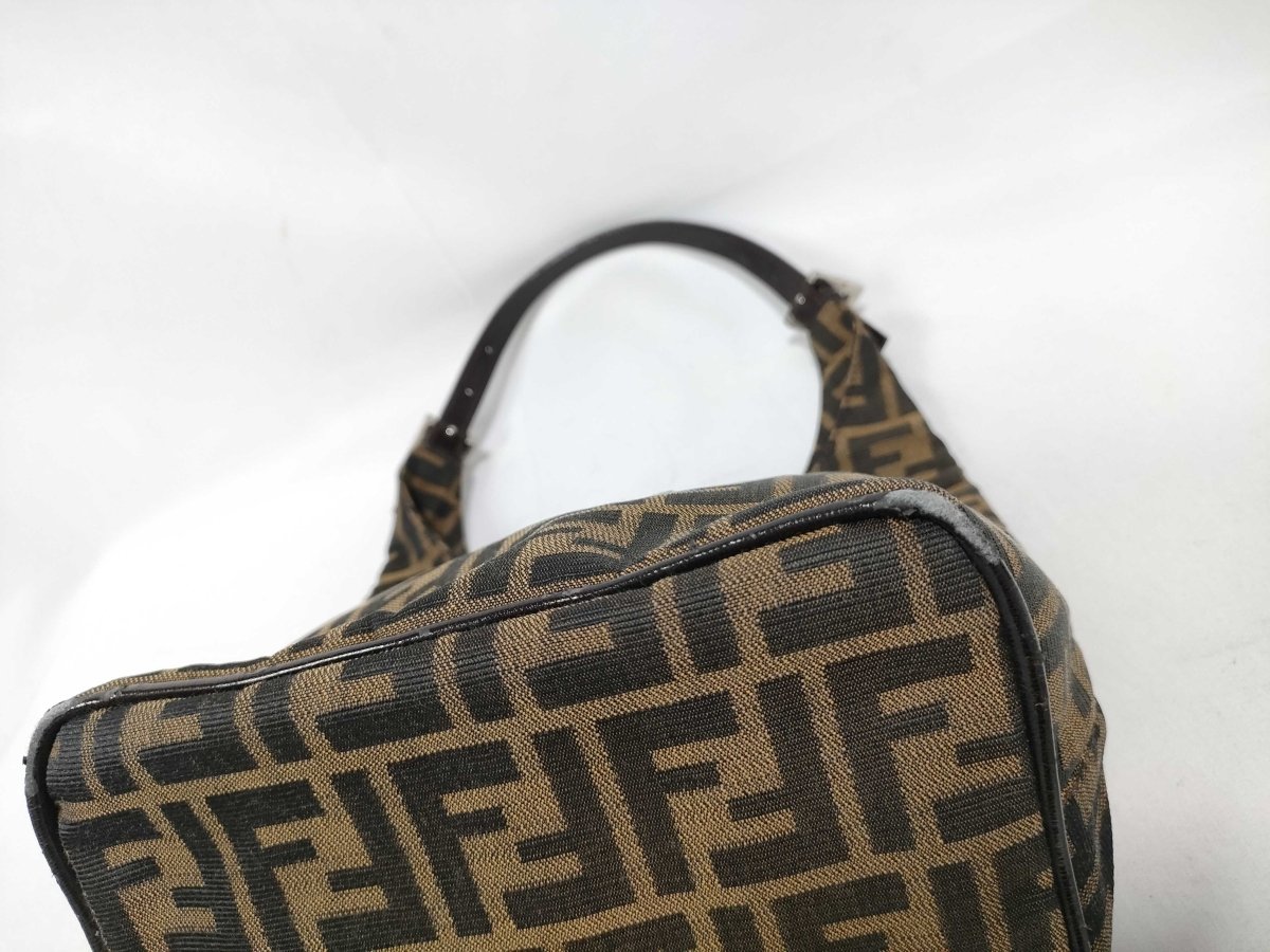 Fendi Mamma Baguette Shoulder Bag - Brandsamsara